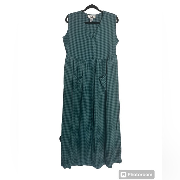 GET Dresses & Skirts - Vintage Green Plaid Gingham Button Down Cottagecore Pocket Dress Size Large